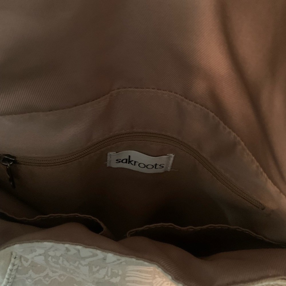 Sakroots Boho Cross Body Purse - Picture 7 of 10